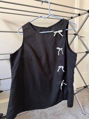 SHEIN Black Sleeveless Tank Top with White Bow Accents